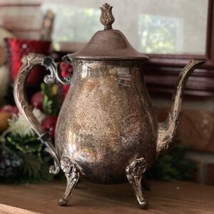 Rare Vintage 1960’s Leonard Silver Tea Pot